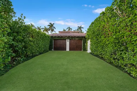 218 List Road Palm Beach FL 33480