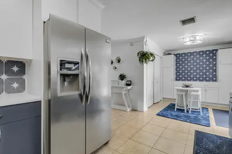 9277 Bloomfield Drive Palm Beach Gardens FL 33410