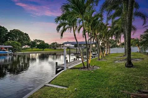 1404 Alpha Court Lake Clarke Shores FL 33406
