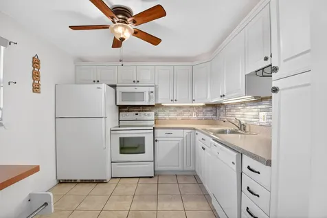 230 Ne 26th Avenue Boynton Beach FL 33435