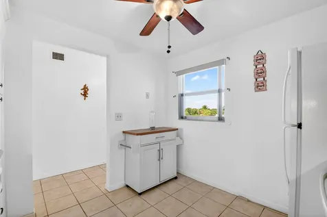 230 Ne 26th Avenue Boynton Beach FL 33435