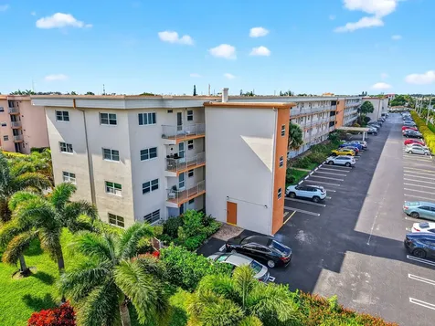 230 Ne 26th Avenue Boynton Beach FL 33435
