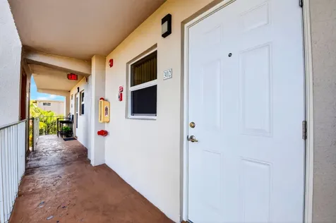 230 Ne 26th Avenue Boynton Beach FL 33435