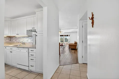 230 Ne 26th Avenue Boynton Beach FL 33435
