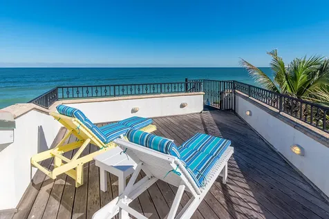 23 Ne Macarthur Boulevard Stuart FL 34996