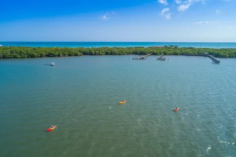 23 Ne Macarthur Boulevard Stuart FL 34996