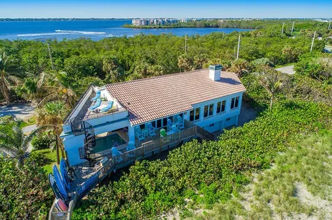 23 Ne Macarthur Boulevard Stuart FL 34996