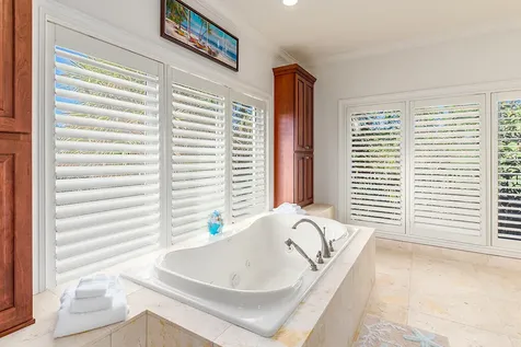 23 Ne Macarthur Boulevard Stuart FL 34996