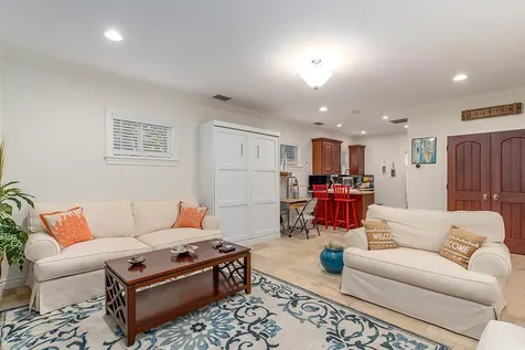 23 Ne Macarthur Boulevard Stuart FL 34996