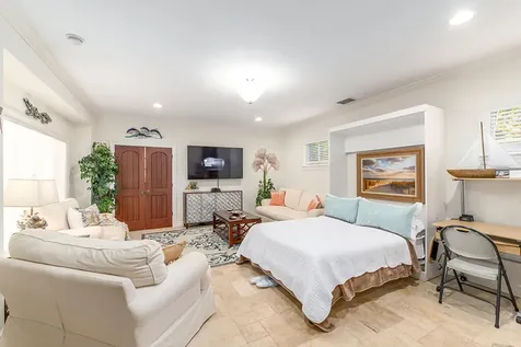 23 Ne Macarthur Boulevard Stuart FL 34996