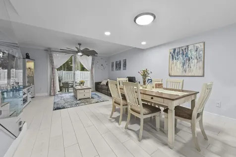 866 E Jeffery Street Boca Raton FL 33487