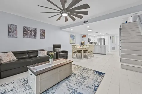 866 E Jeffery Street Boca Raton FL 33487