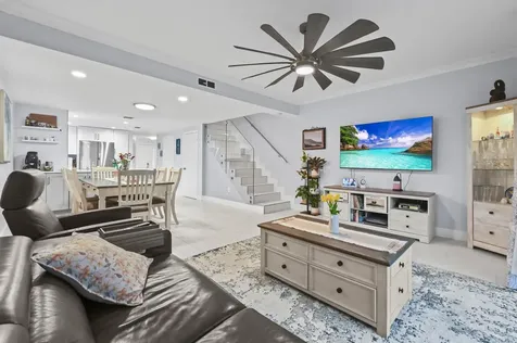 866 E Jeffery Street Boca Raton FL 33487