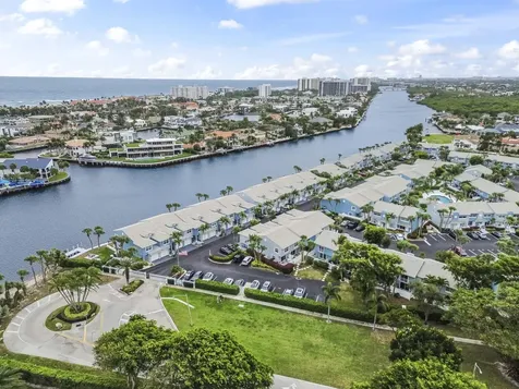 866 E Jeffery Street Boca Raton FL 33487