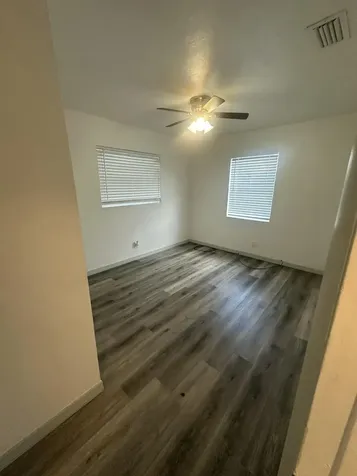 555 W 6th Street Riviera Beach FL 33404