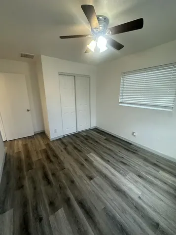 555 W 6th Street Riviera Beach FL 33404