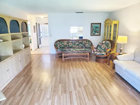 155 Amherst Lane Lake Worth FL 33467