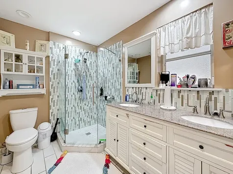 189 Ne Caprona Avenue Port Saint Lucie FL 34983