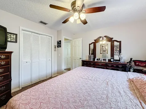189 Ne Caprona Avenue Port Saint Lucie FL 34983