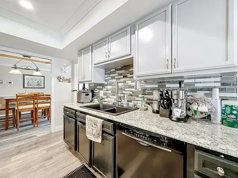 189 Ne Caprona Avenue Port Saint Lucie FL 34983