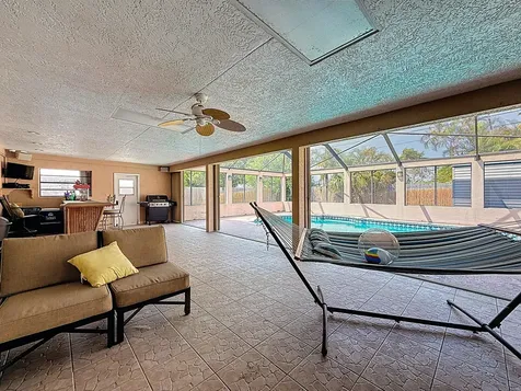189 Ne Caprona Avenue Port Saint Lucie FL 34983