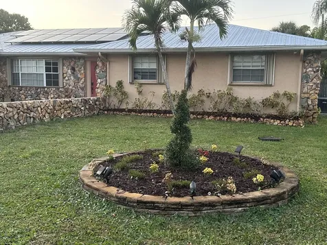 189 Ne Caprona Avenue Port Saint Lucie FL 34983
