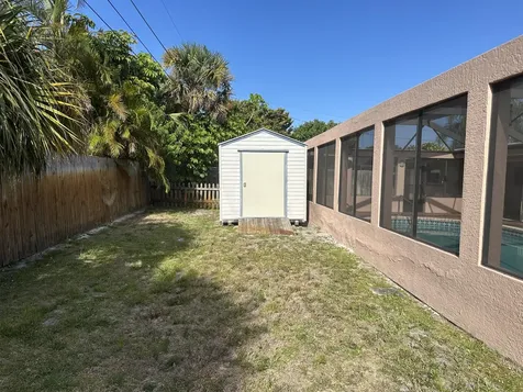189 Ne Caprona Avenue Port Saint Lucie FL 34983