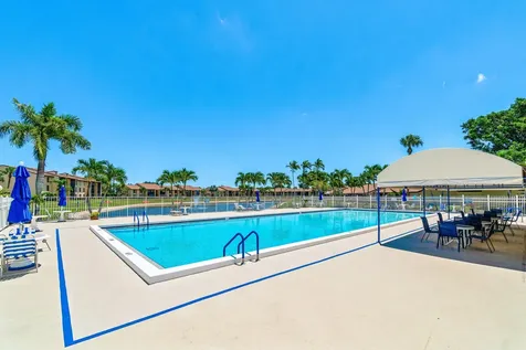 826 Sky Pine Way Greenacres FL 33415
