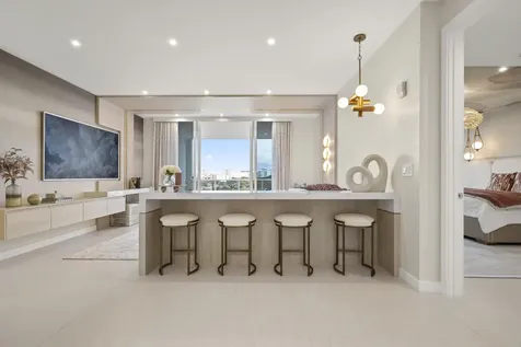 220 Se Mizner Boulevard Boca Raton FL 33432