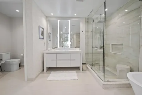 220 Se Mizner Boulevard Boca Raton FL 33432