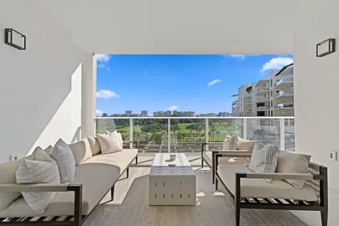 220 Se Mizner Boulevard Boca Raton FL 33432
