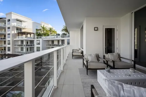 220 Se Mizner Boulevard Boca Raton FL 33432