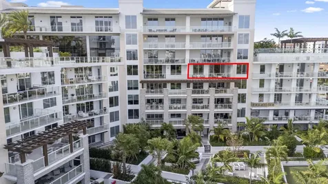 220 Se Mizner Boulevard Boca Raton FL 33432