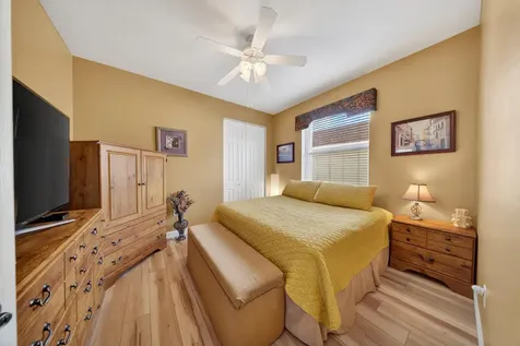 270 Sw Lake Forest Way Port Saint Lucie FL 34986