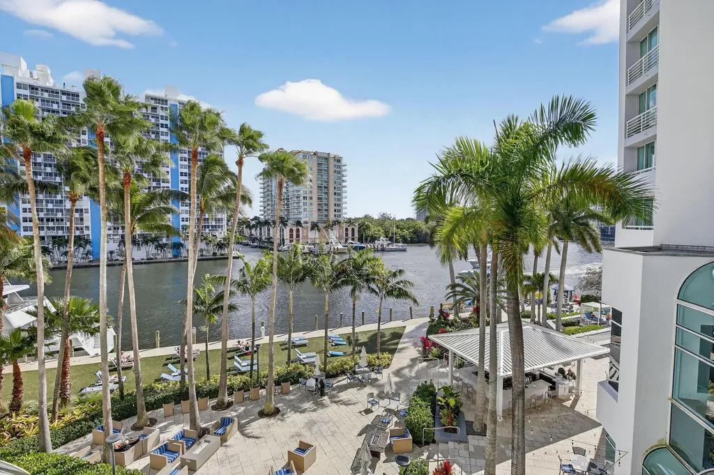 2670 E Sunrise Boulevard Fort Lauderdale FL 33304