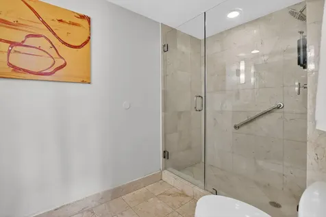 2670 E Sunrise Boulevard Fort Lauderdale FL 33304