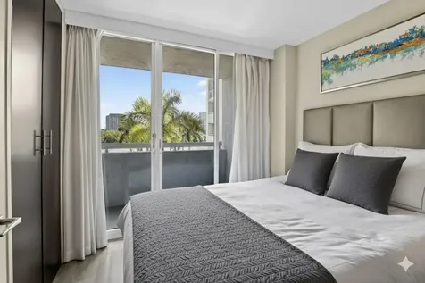2670 E Sunrise Boulevard Fort Lauderdale FL 33304