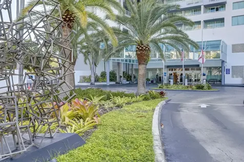 2670 E Sunrise Boulevard Fort Lauderdale FL 33304