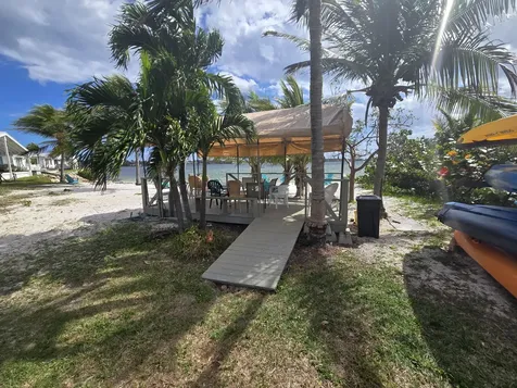 9 N Loafing Street Hypoluxo FL 33462