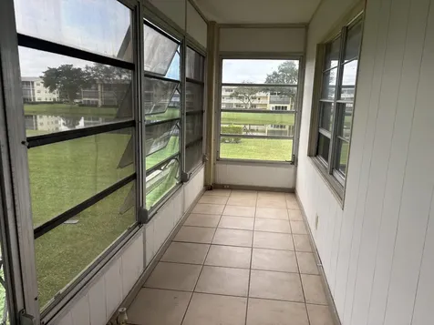 186 Dorset E Boca Raton FL 33434