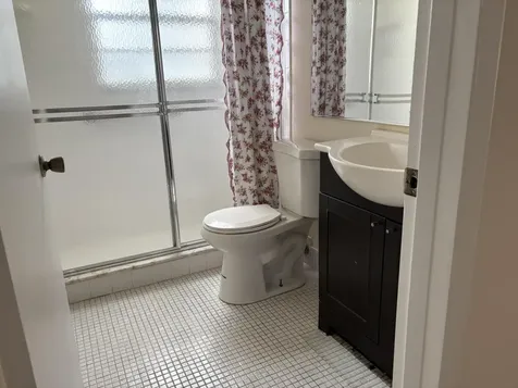 186 Dorset E Boca Raton FL 33434