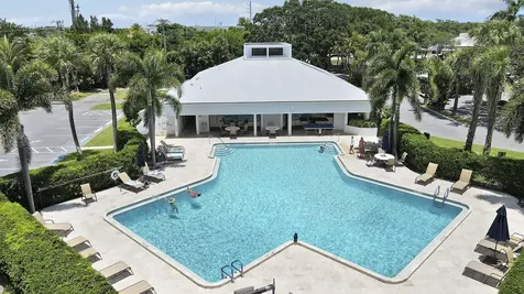 1748 Jupiter Cove Drive Jupiter FL 33469