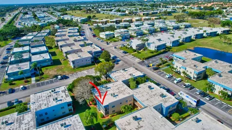 909 S Flanders Delray Beach FL 33484