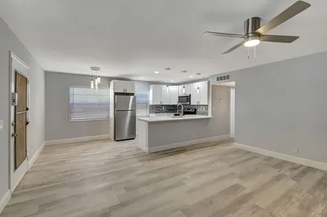 909 S Flanders Delray Beach FL 33484