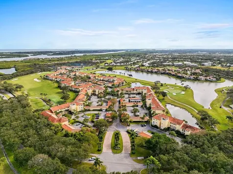 5020 Harmony Circle Vero Beach FL 32967