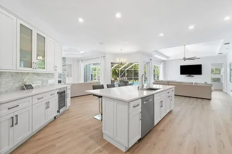 8369 Se Island Way Jupiter FL 33458