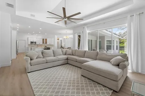 8369 Se Island Way Jupiter FL 33458