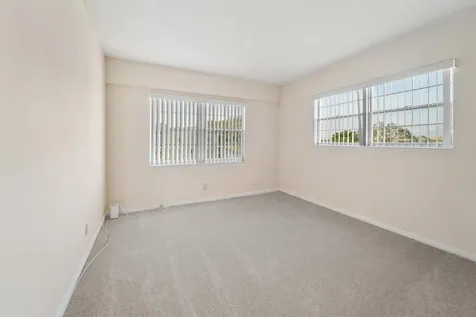 200 Dorset E Boca Raton FL 33434