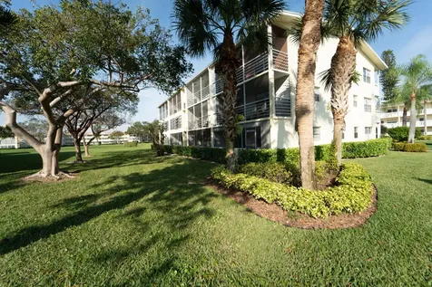 200 Dorset E Boca Raton FL 33434