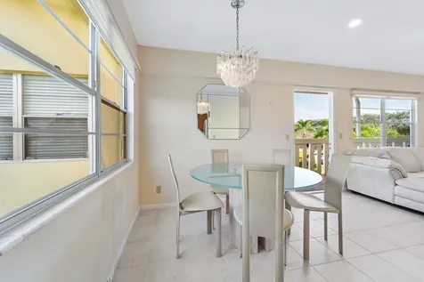 200 Dorset E Boca Raton FL 33434
